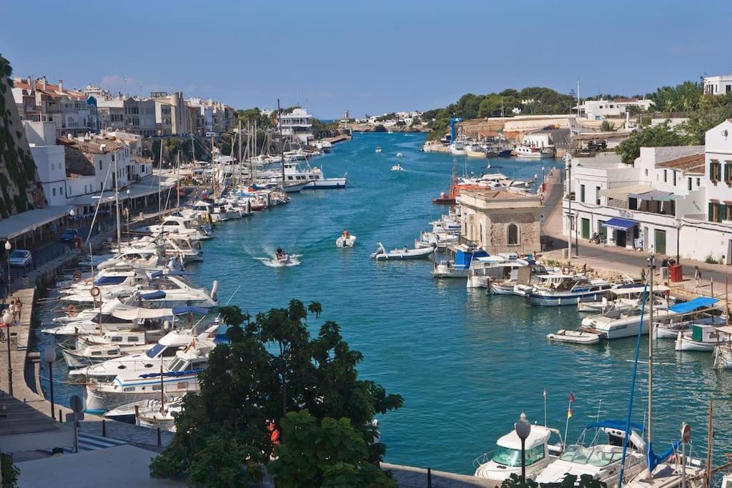 Calme, Mer, Piscines.son Xoriguer Quiet Apartment, Sea, Swimming Pools. Apartment *
